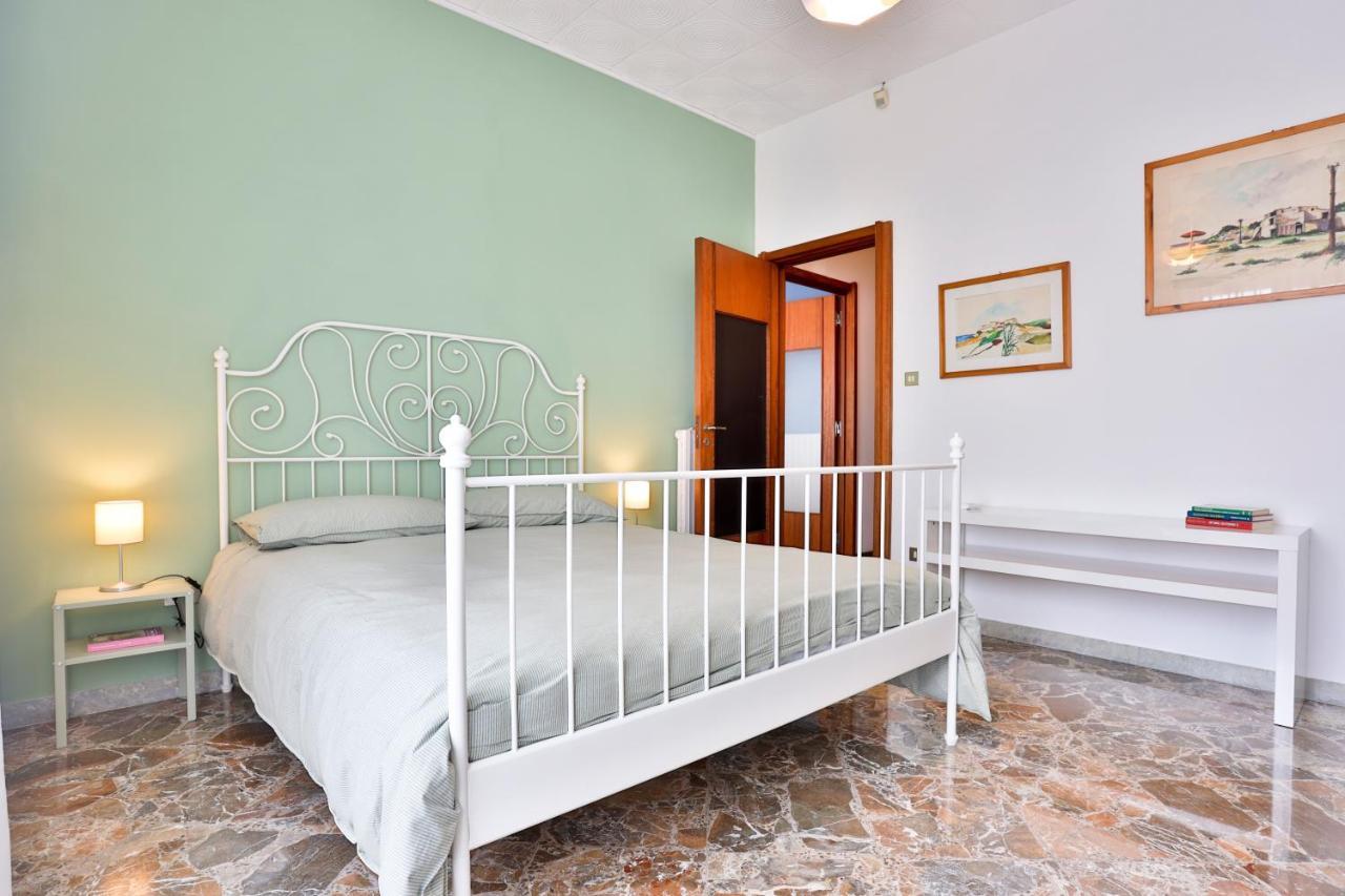 Salerno Irno Bright Apartment מראה חיצוני תמונה