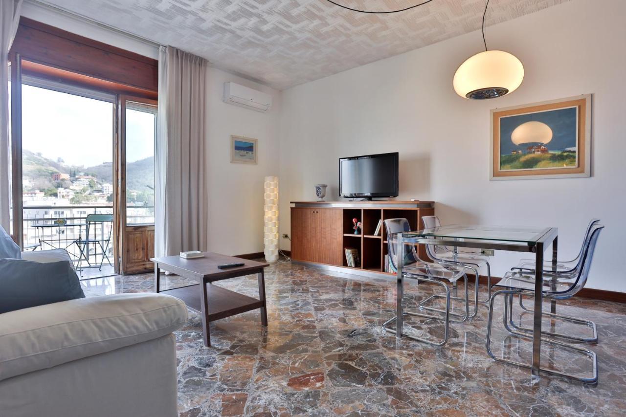 Salerno Irno Bright Apartment מראה חיצוני תמונה