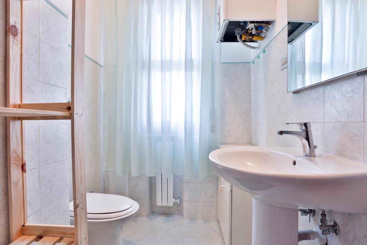 Salerno Irno Bright Apartment מראה חיצוני תמונה